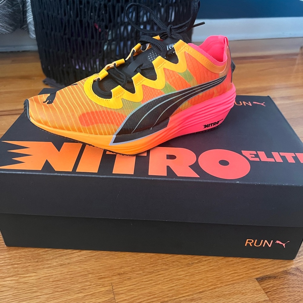 NWT. Puma Fast FWD Nitro elite Fireglow Sneakers Size 8.5